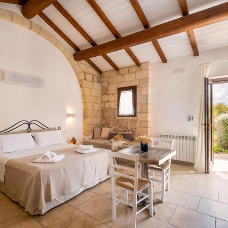Agriturismo Masseria Costarella Borgagne Exterior foto
